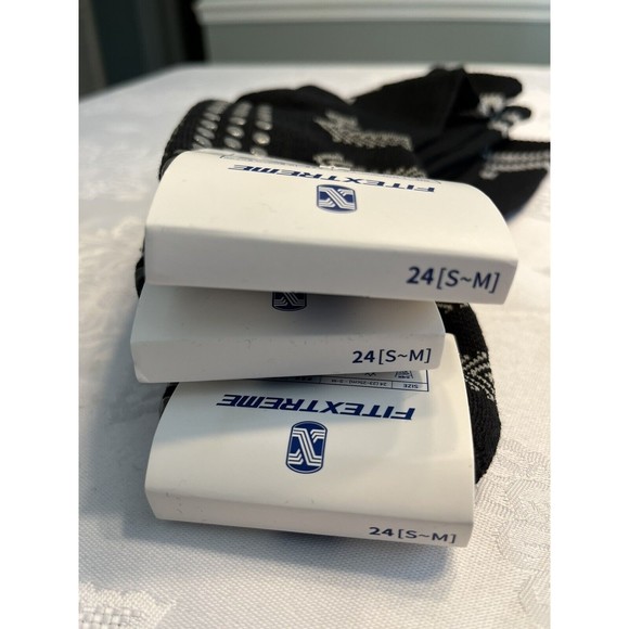 NWT ~ 3 Pairs of Women’s FitExtreme Black Gray Crew Socks Athletic - Picture 6 of 9